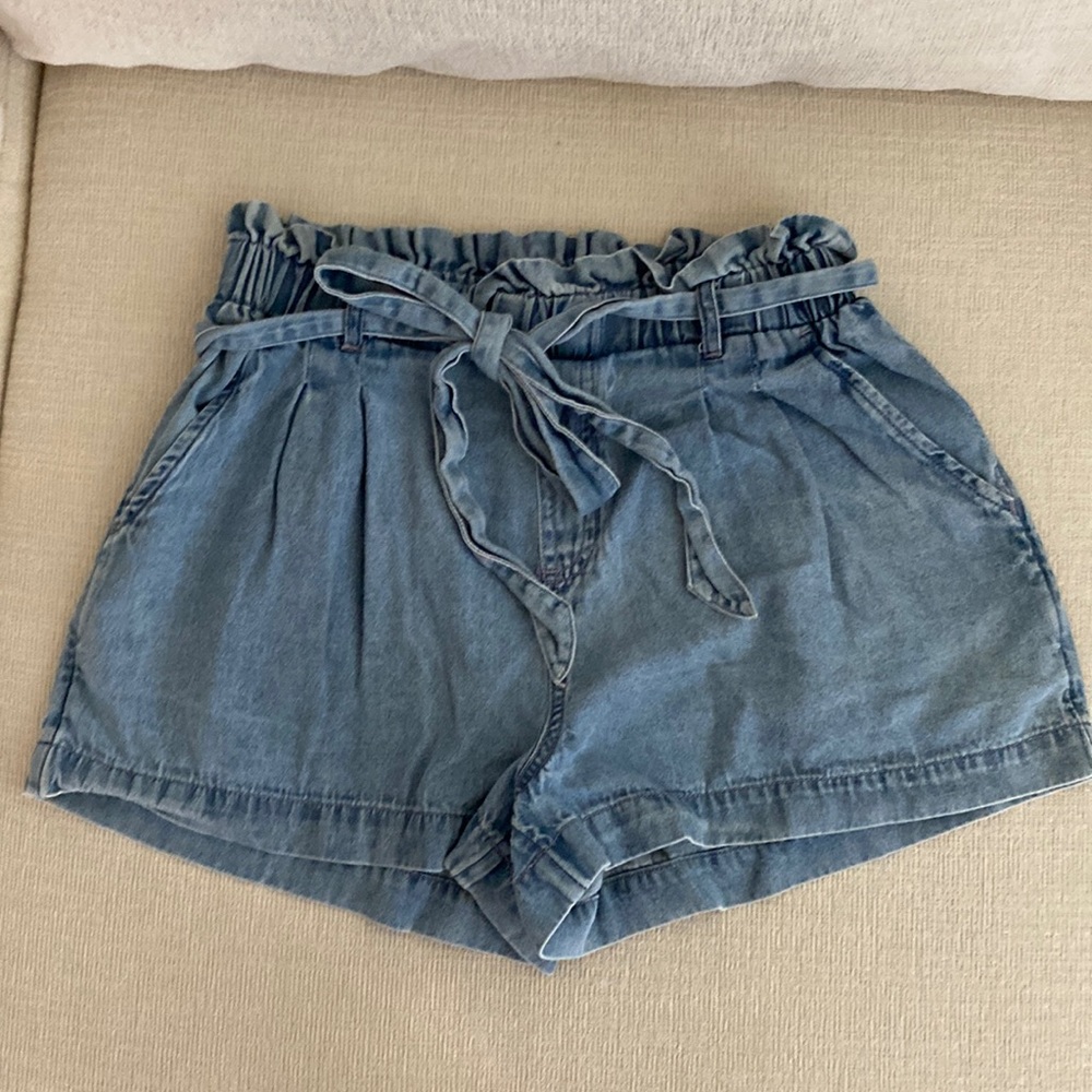 Paper denim shorts